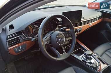 Седан Audi A4 2022 в Львове