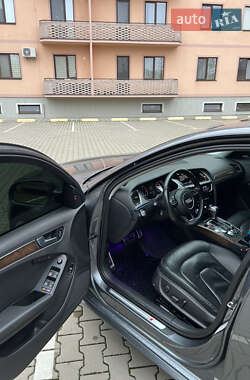 Седан Audi A4 2014 в Львові