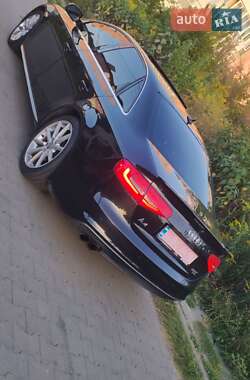 Седан Audi A4 2012 в Ровно