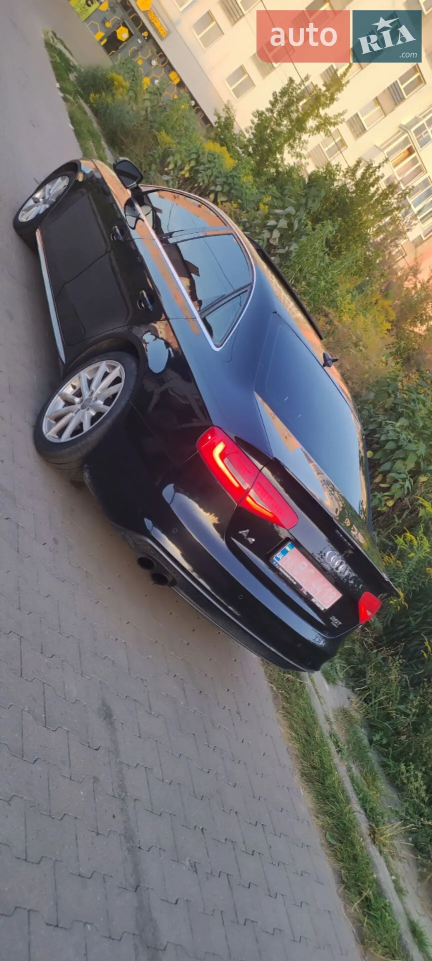 2012 Audi A4 - мініатюра 10