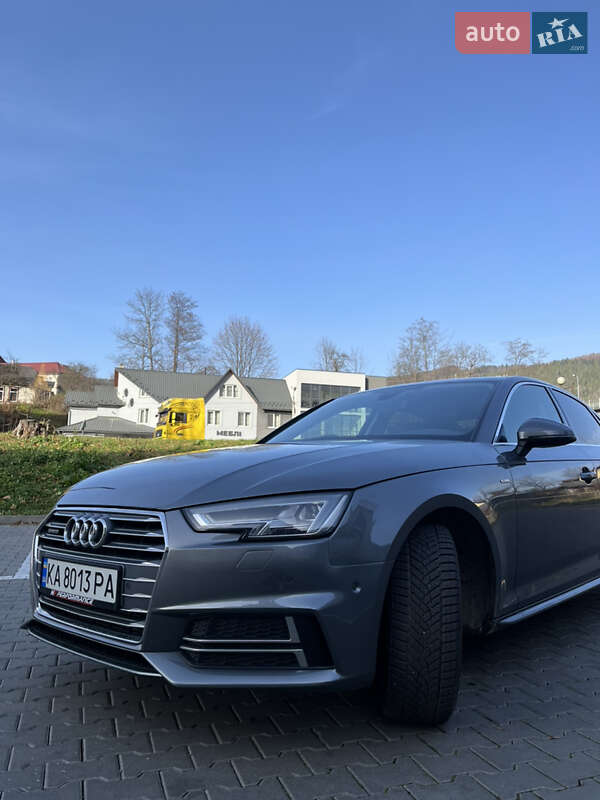 Седан Audi A4 2016 в Львове