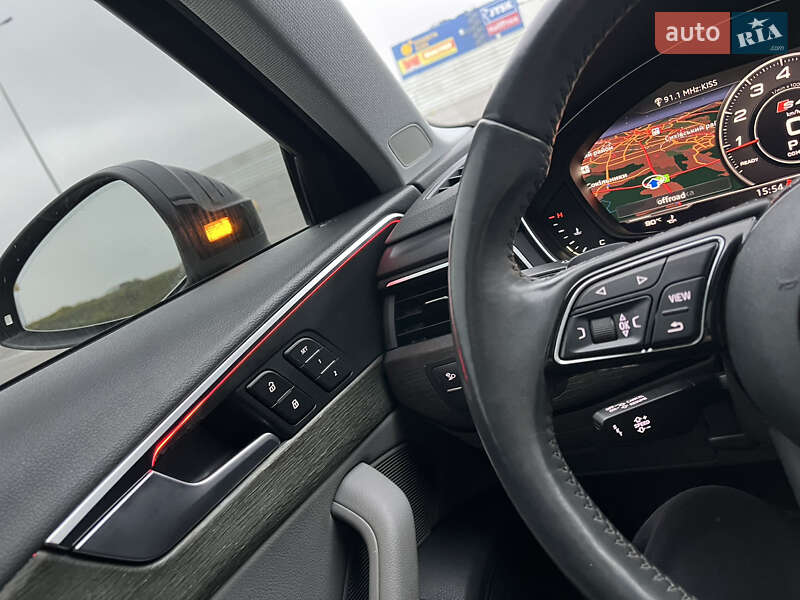 Седан Audi A4 2018 в Львові