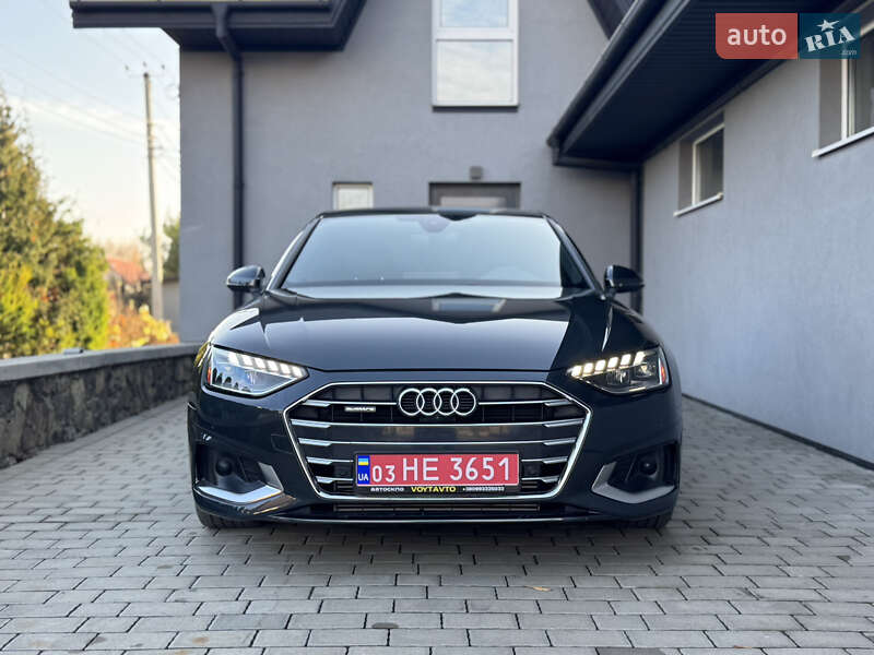 Седан Audi A4 2021 в Луцьку