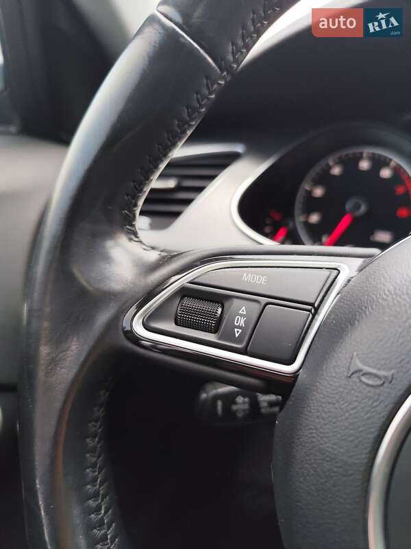 Седан Audi A4 2015 в Чернігові