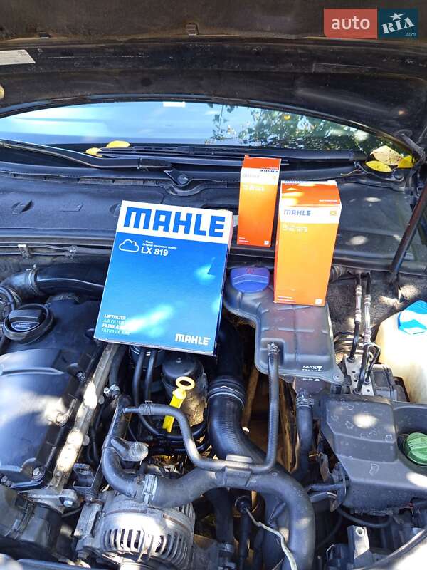 Універсал Audi A4 2001 в Новоселиці фото 5 Універсал Audi A4 2001 в Новоселиці