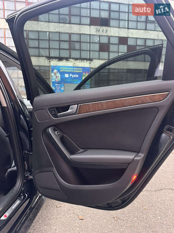 Седан Audi A4 2014 в Києві фото 5 Седан Audi A4 2014 в Києві