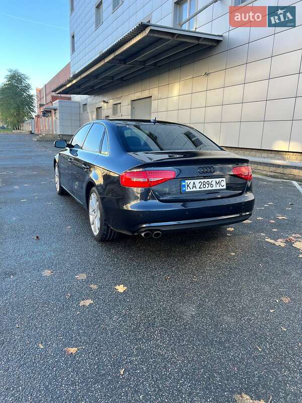 Седан Audi A4 2013 в Броварах