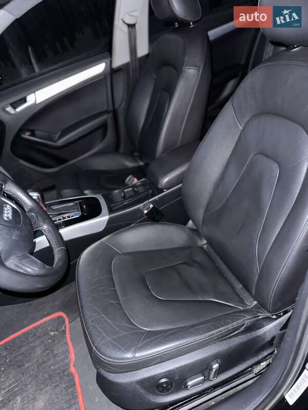 Седан Audi A4 2013 в Решетилівці
