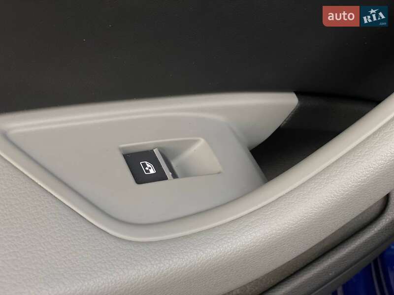 Универсал Audi A4 2018 в Киеве