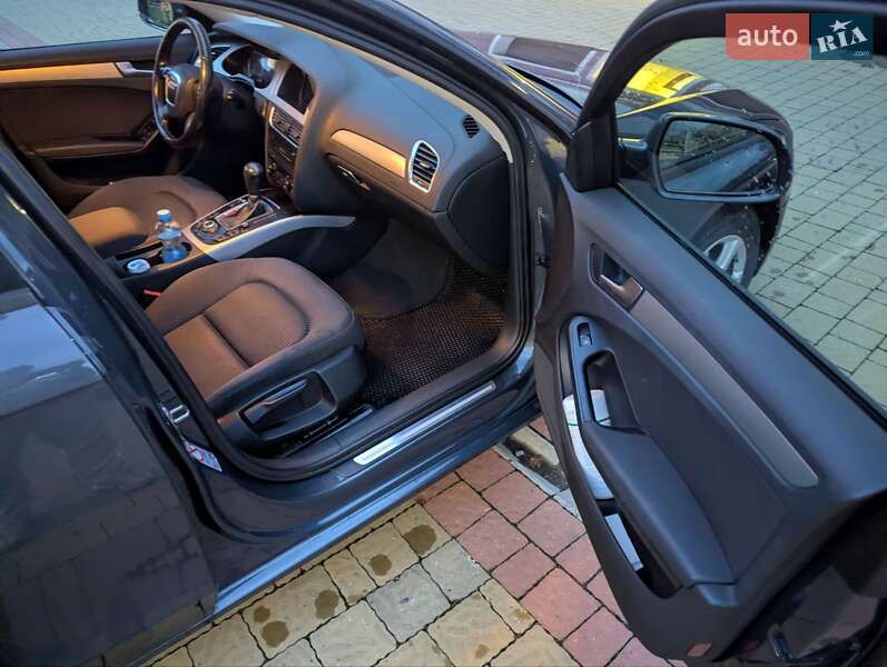 Универсал Audi A4 2010 в Ужгороде