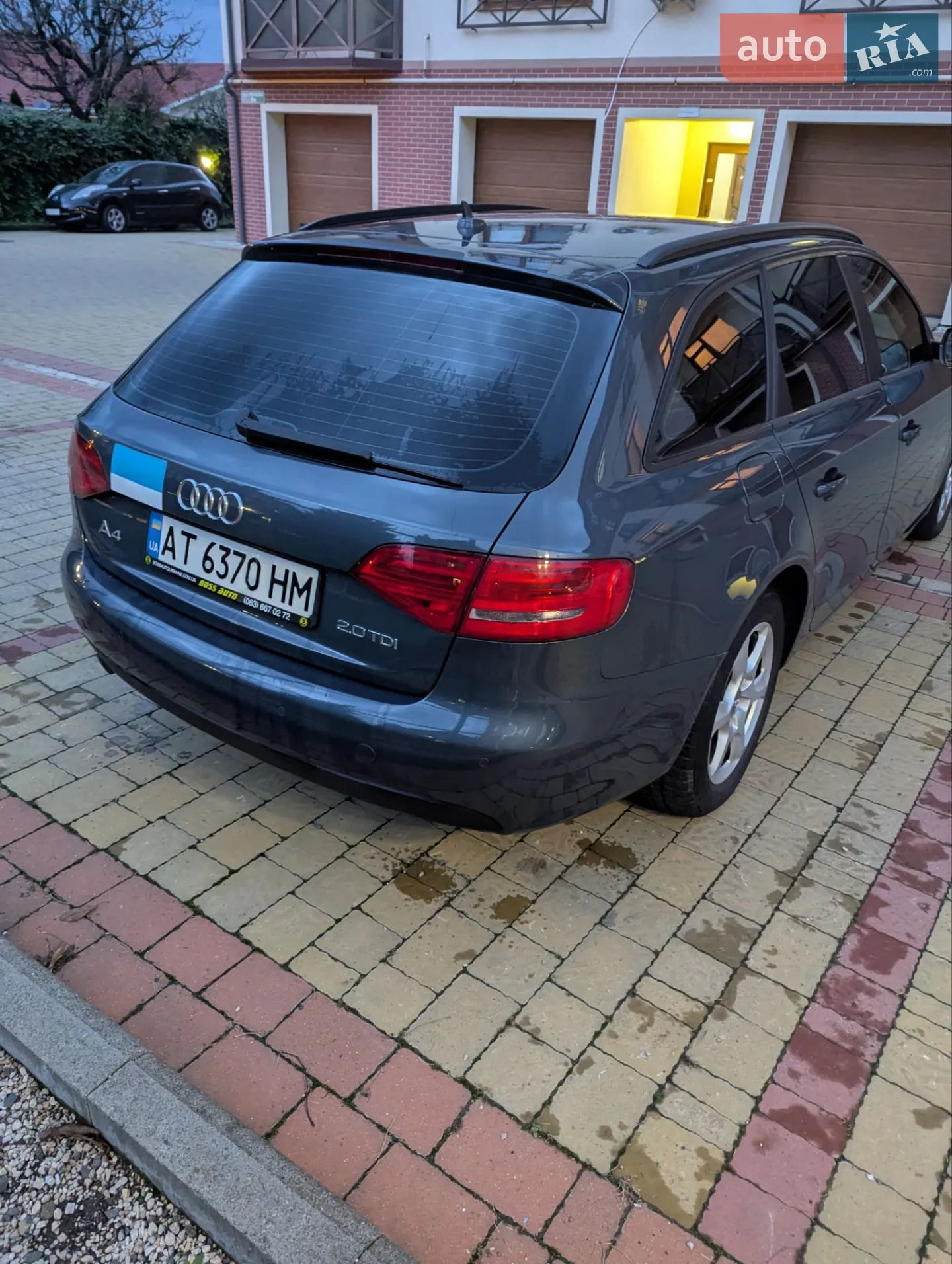 2010 Audi A4 - мініатюра 5