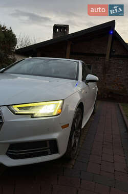 Седан Audi A4 2016 в Львові
