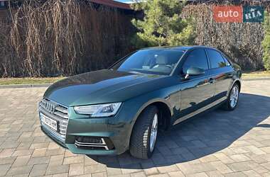Седан Audi A4 2016 в Львові