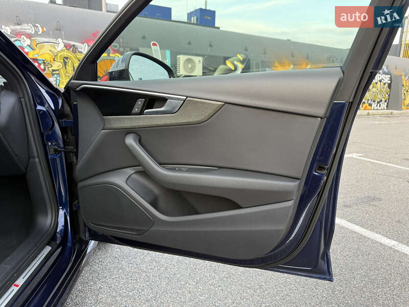 Седан Audi A4 2020 в Києві фото 24 Седан Audi A4 2020 в Києві