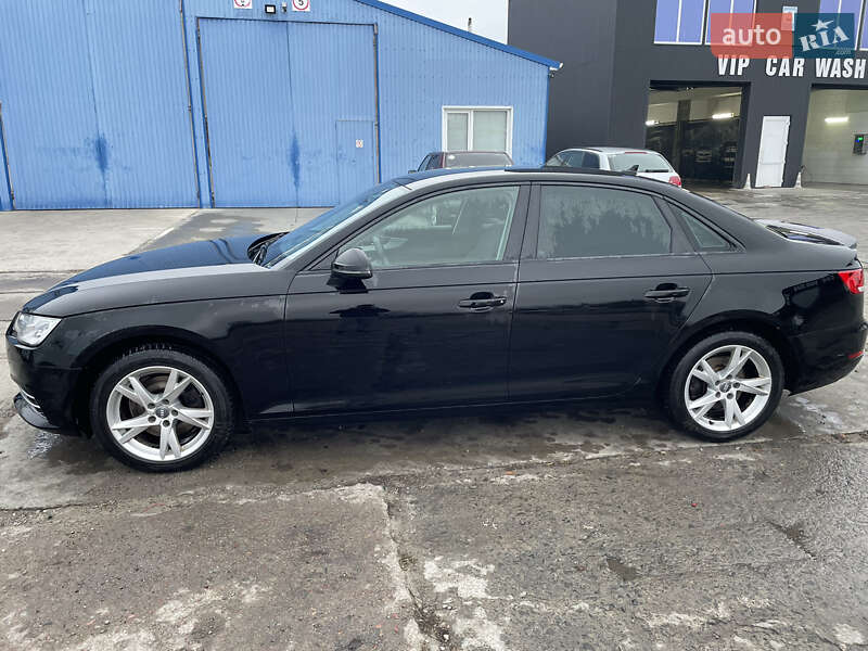 Седан Audi A4 2016 в Києві