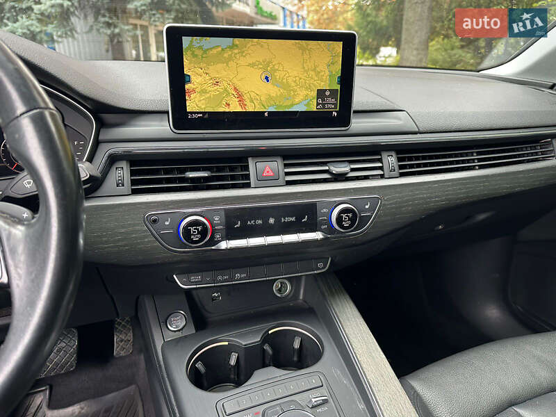 Седан Audi A4 2018 в Києві
