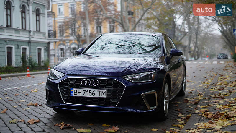 Седан Audi A4 2020 в Одессе