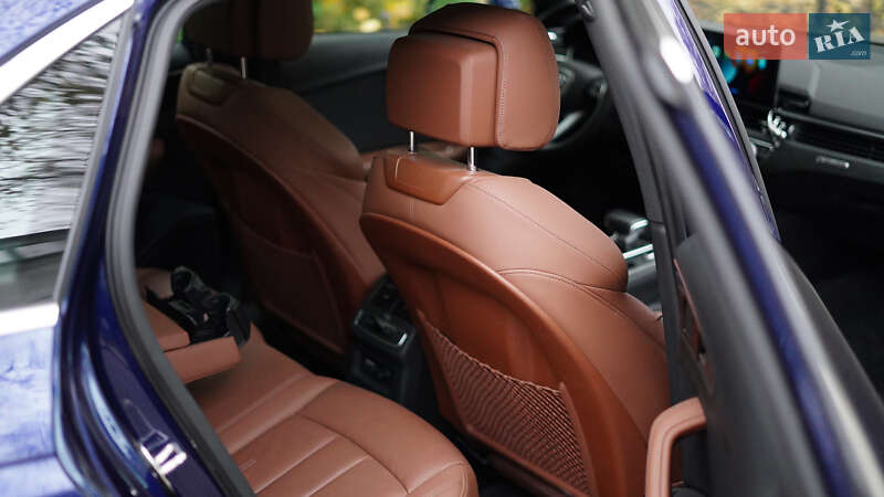 Седан Audi A4 2020 в Одессе