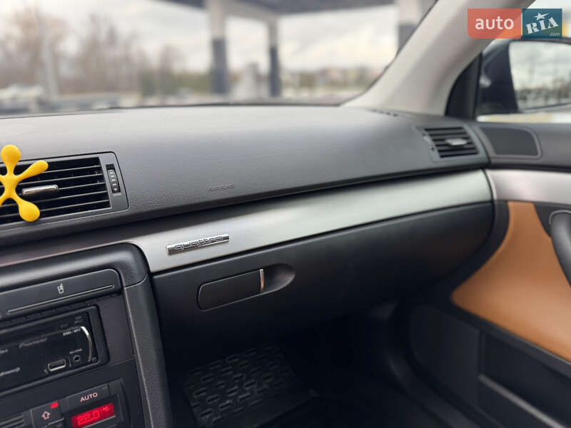 Седан Audi A4 2005 в Звягеле