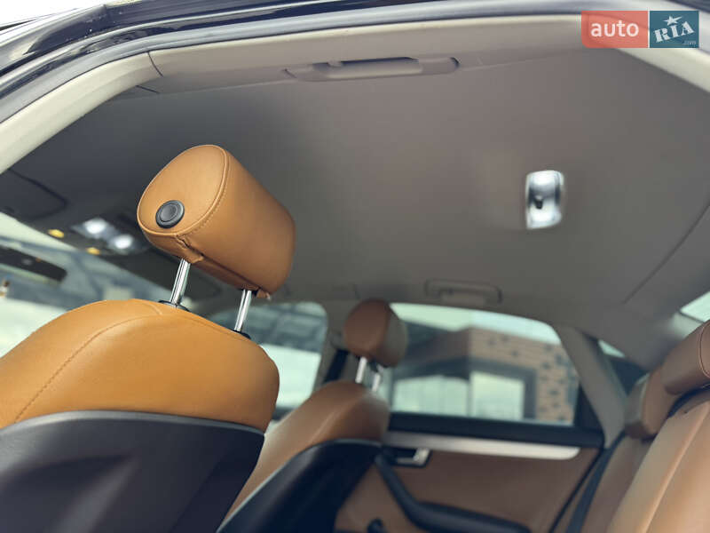 Седан Audi A4 2005 в Звягеле