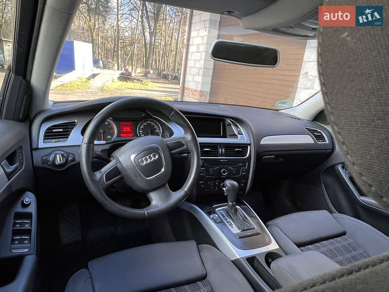 Універсал Audi A4 2010 в Луцьку