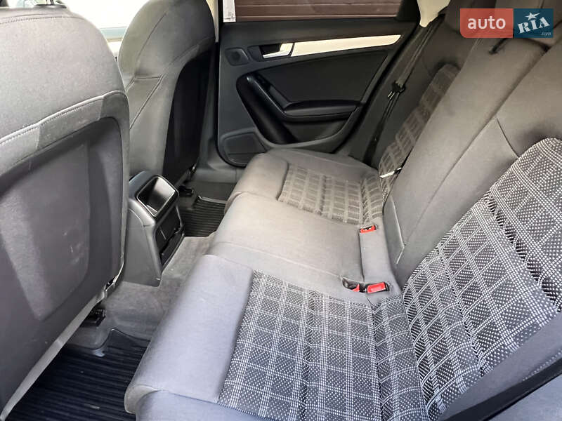 Універсал Audi A4 2010 в Луцьку