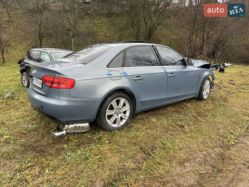 Седан Audi A4 2008 в Білі Ослави