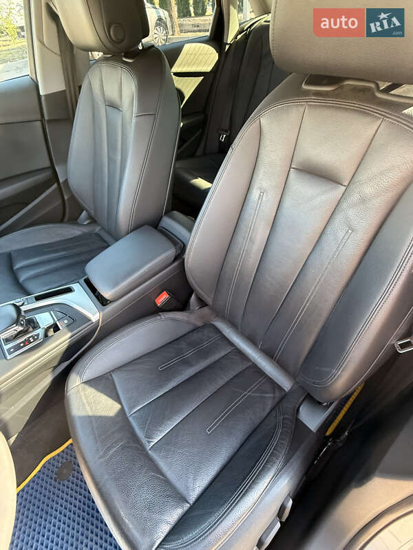 Седан Audi A4 2017 в Києві фото 13 Седан Audi A4 2017 в Києві