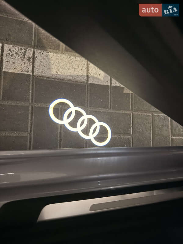 Седан Audi A4 2017 в Києві фото 19 Седан Audi A4 2017 в Києві