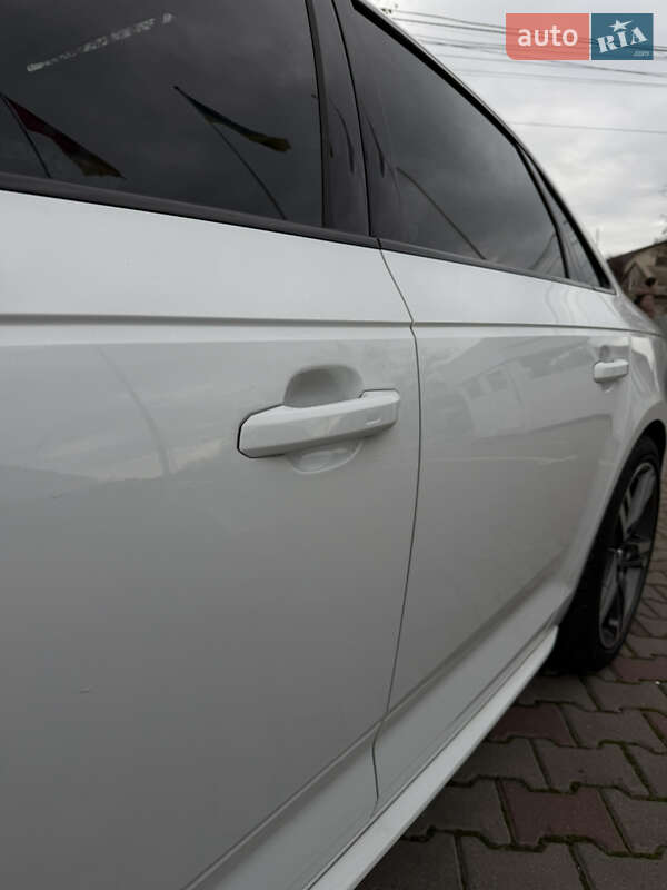 Седан Audi A4 2018 в Одесі