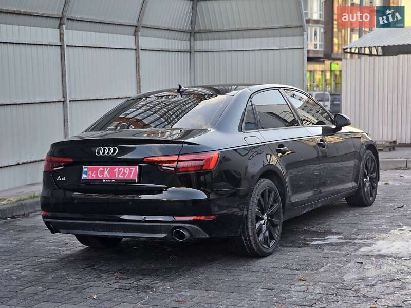 Седан Audi A4 2017 в Львове