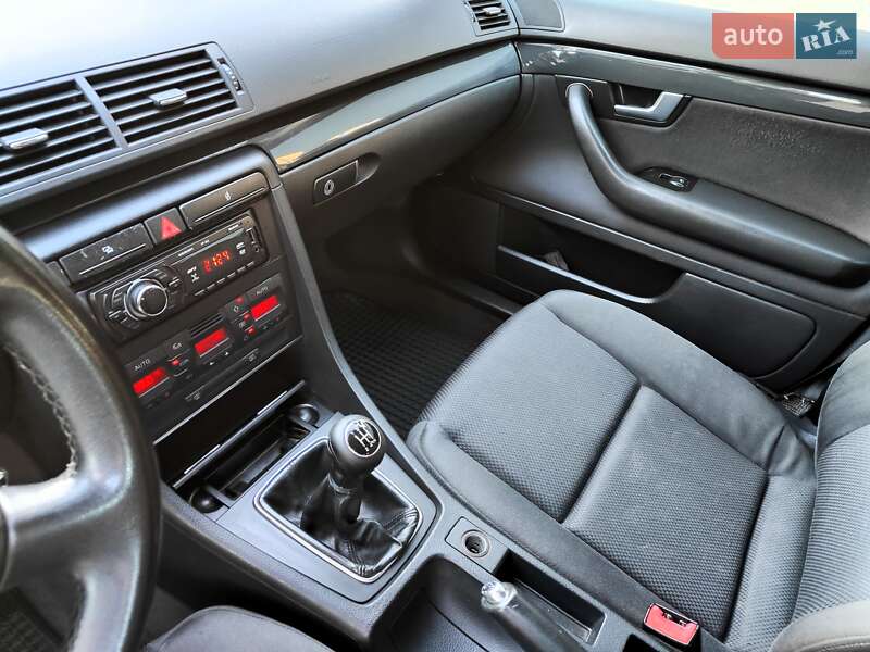 Універсал Audi A4 2004 в Києві
