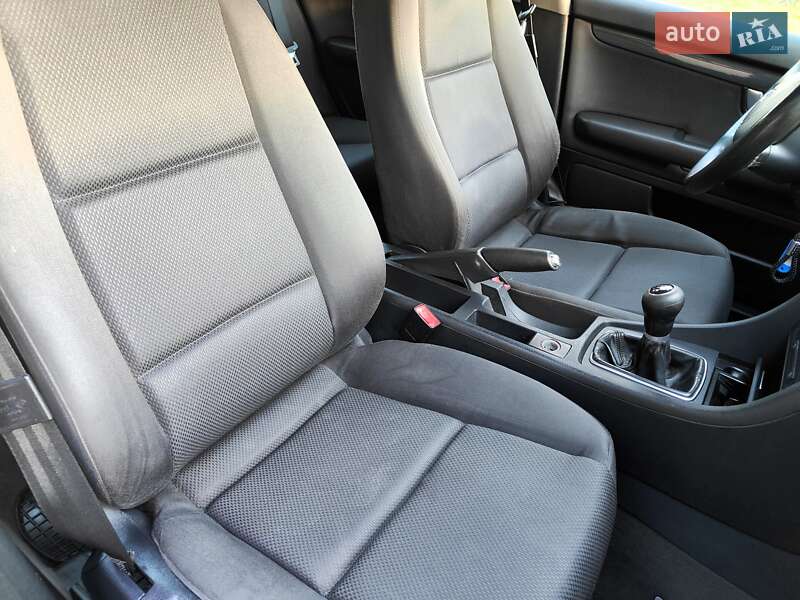 Універсал Audi A4 2004 в Києві