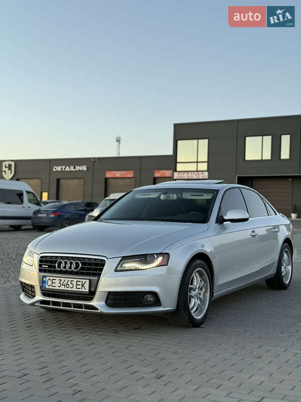 Седан Audi A4 2010 в Чернівцях