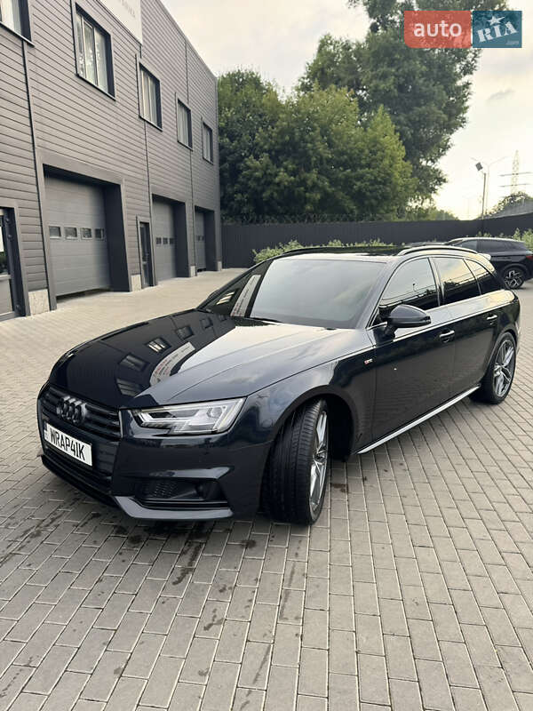 Audi A4 2017