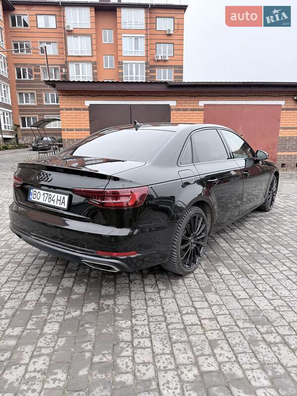 Седан Audi A4 2019 в Тернополе