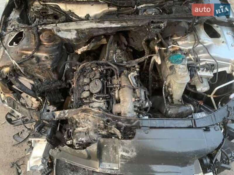 Седан Audi A4 2015 в Харькове