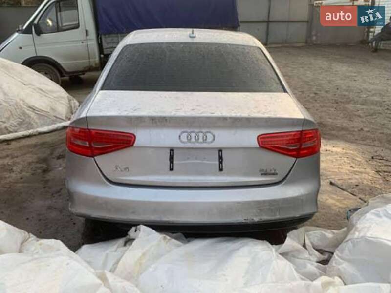 Седан Audi A4 2015 в Харькове