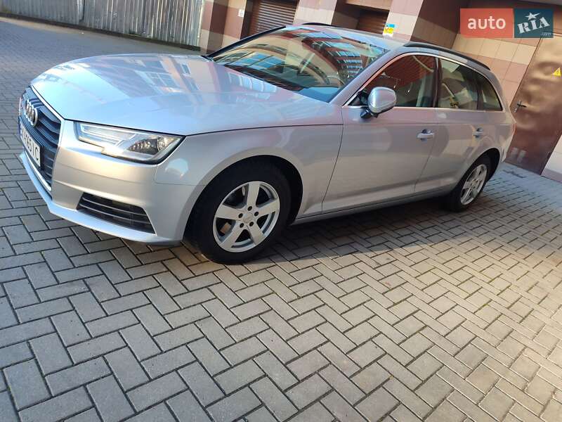 Универсал Audi A4 2016 в Хмельницком