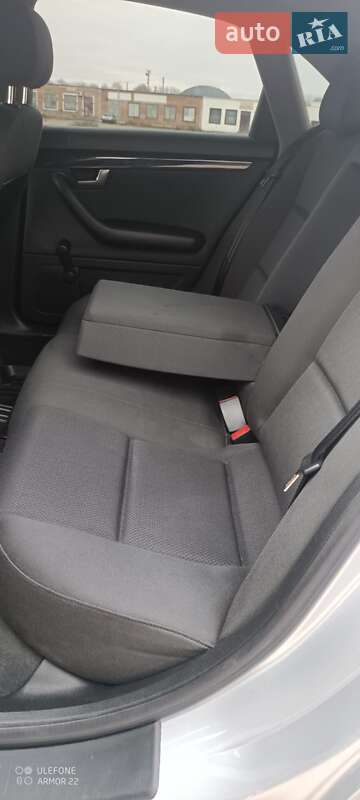 Седан Audi A4 2004 в Прилуках