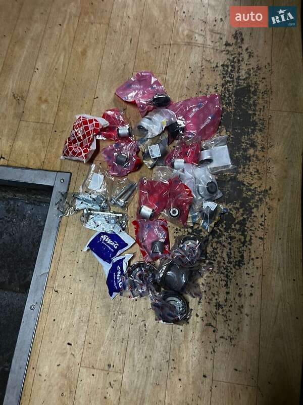 Универсал Audi A4 2002 в Петропавловке