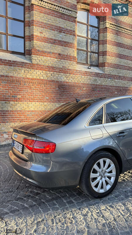 Седан Audi A4 2012 в Львове фото 3 Седан Audi A4 2012 в Львове