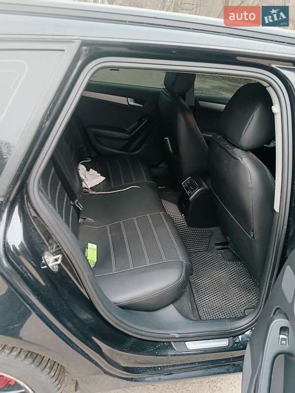 Универсал Audi A4 2012 в Львове