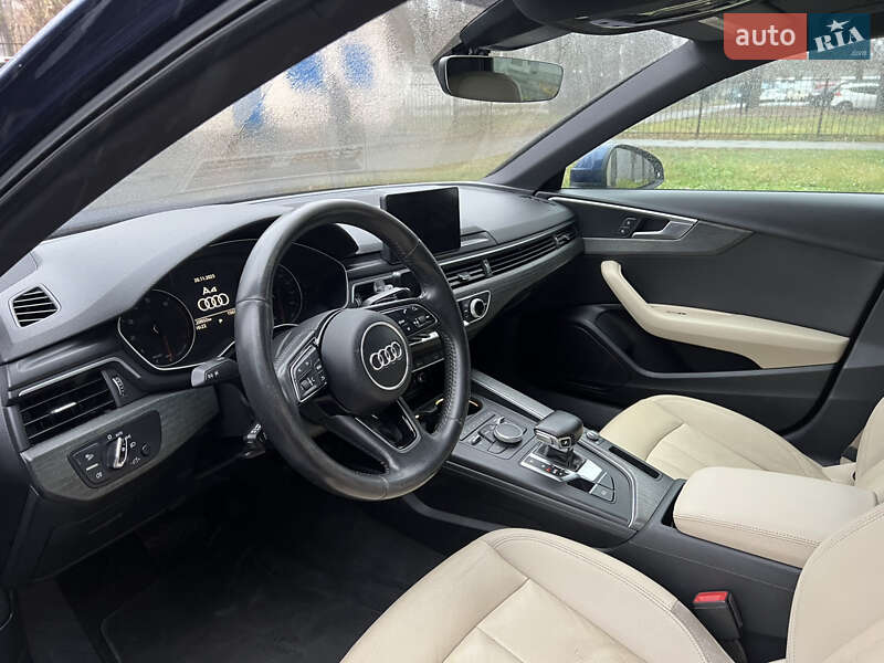 Седан Audi A4 2016 в Киеве