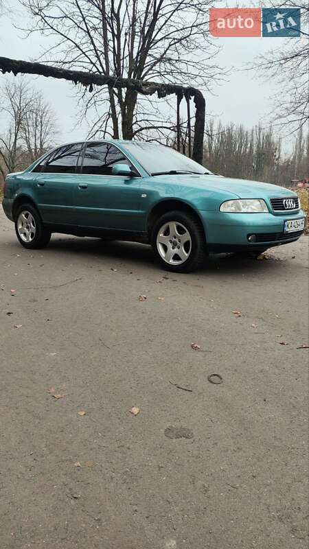 Седан Audi A4 1999 в Глевахе