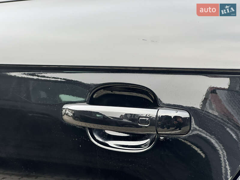 Седан Audi A4 2015 в Ивано-Франковске