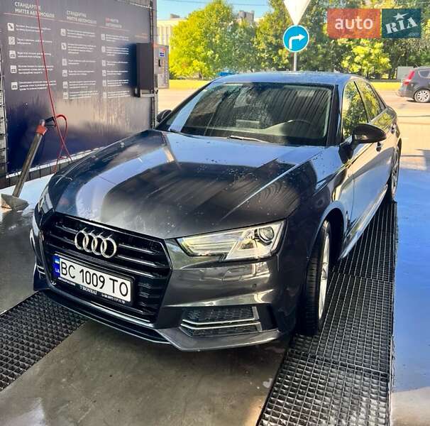 Седан Audi A4 2018 в Львове фото Седан Audi A4 2018 в Львове