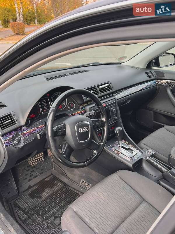 Универсал Audi A4 2007 в Остроге