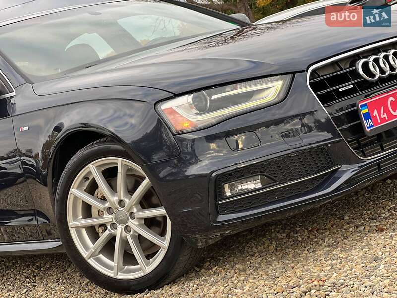 Седан Audi A4 2015 в Стрию