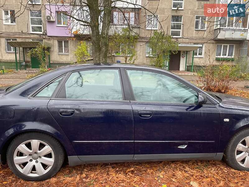 Седан Audi A4 2001 в Полтаве